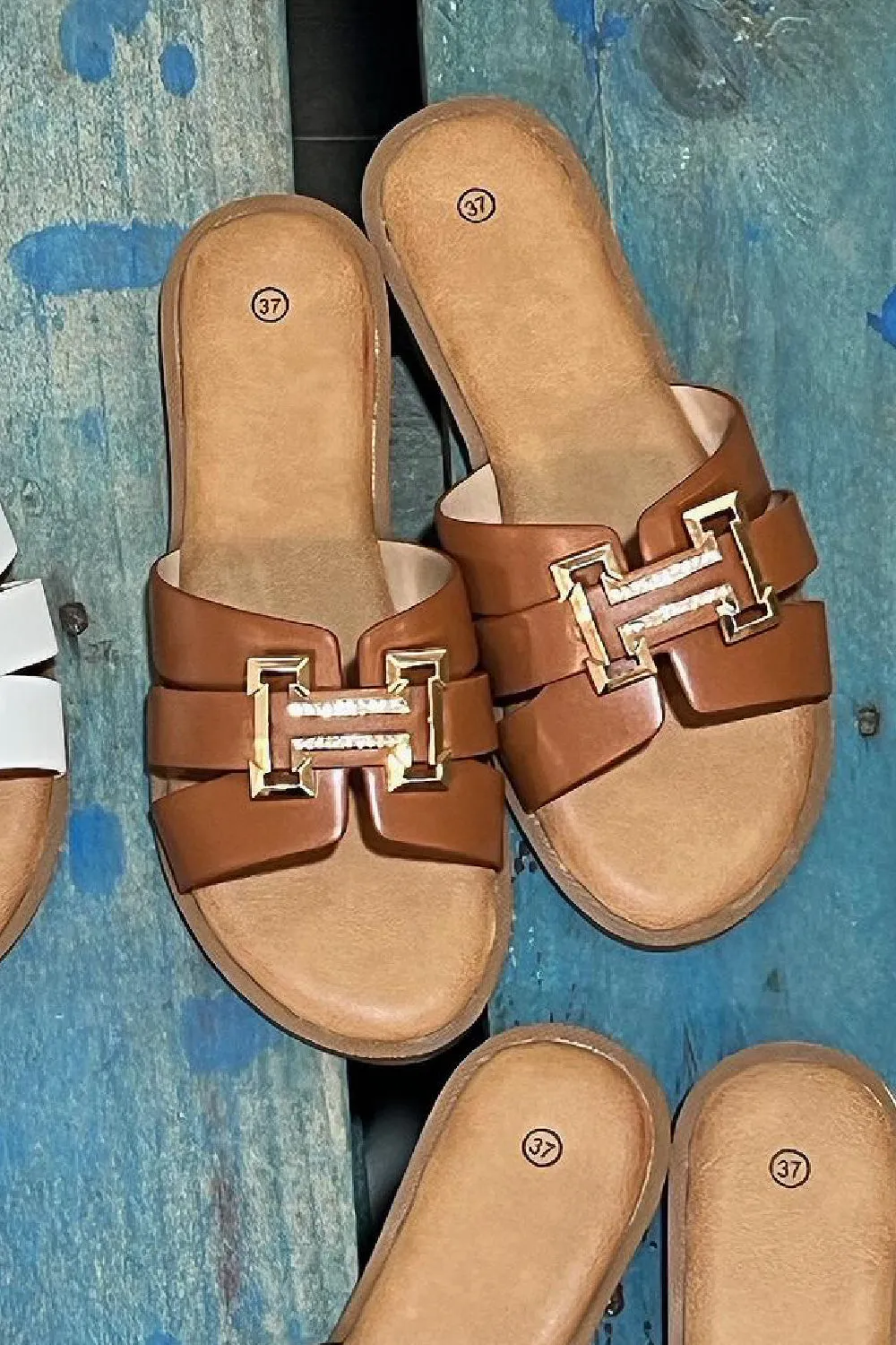 CAMEL TRIM DETAIL DESIGNER INSPIRED SLIP ON SUMMER SLIDES HOLIDAY SANDALS